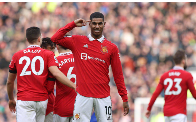 在球队的商 在球队的商